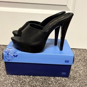 Elegant Black Peep Toe Heels
